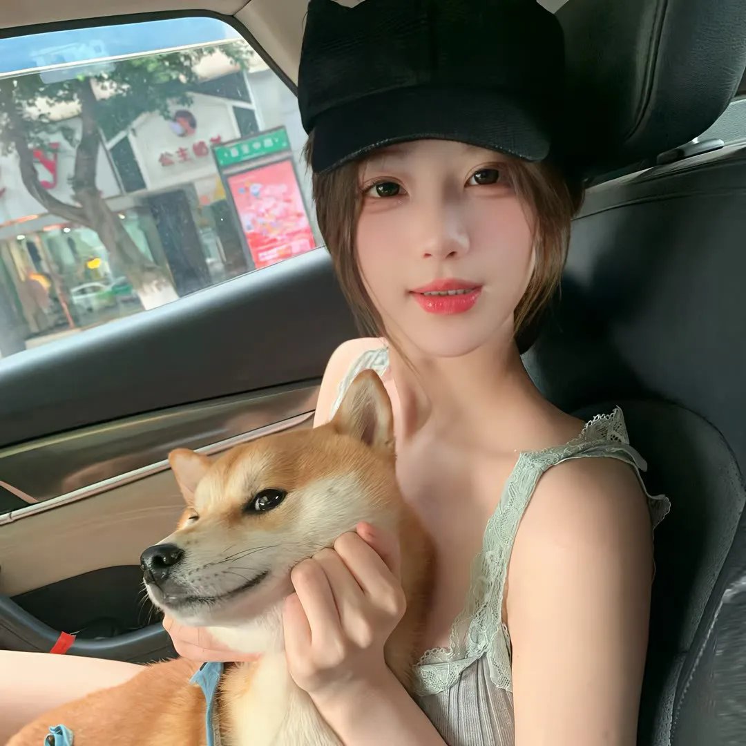 红唇相吻